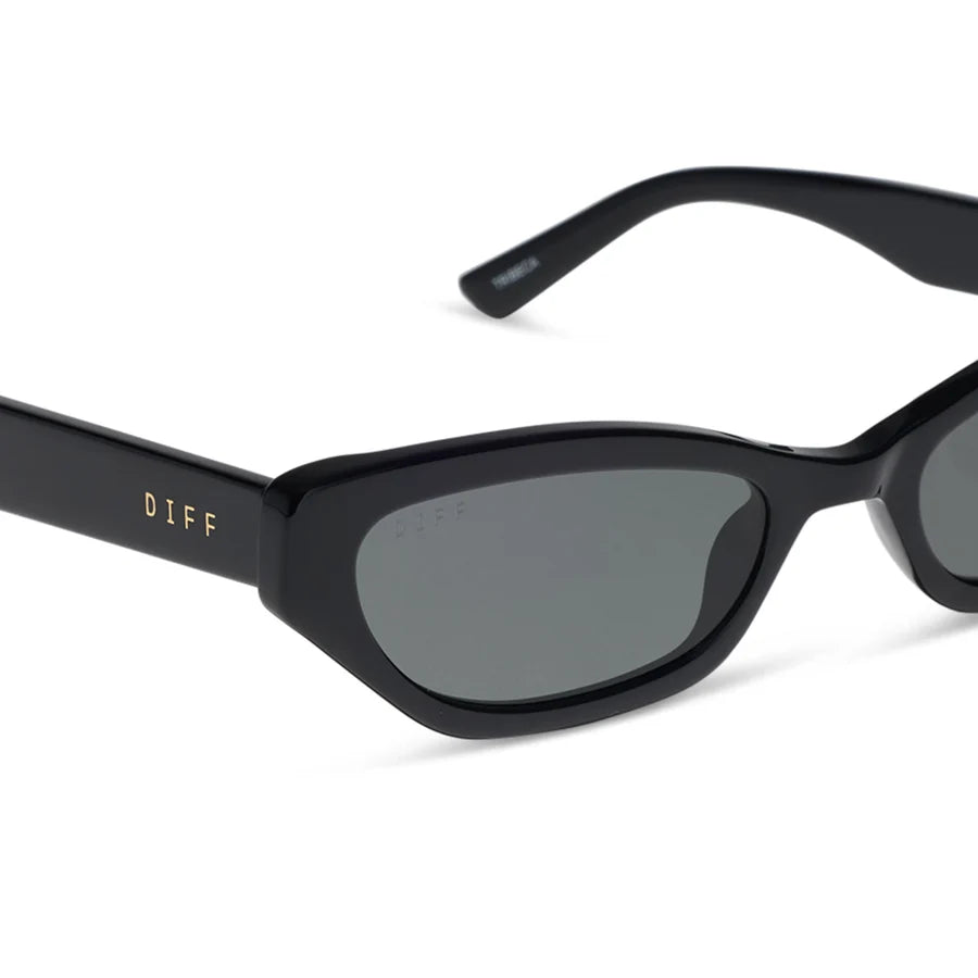 Diff Eyewear The Tribeca Sunglasses ((Acetate Cateye) Black)