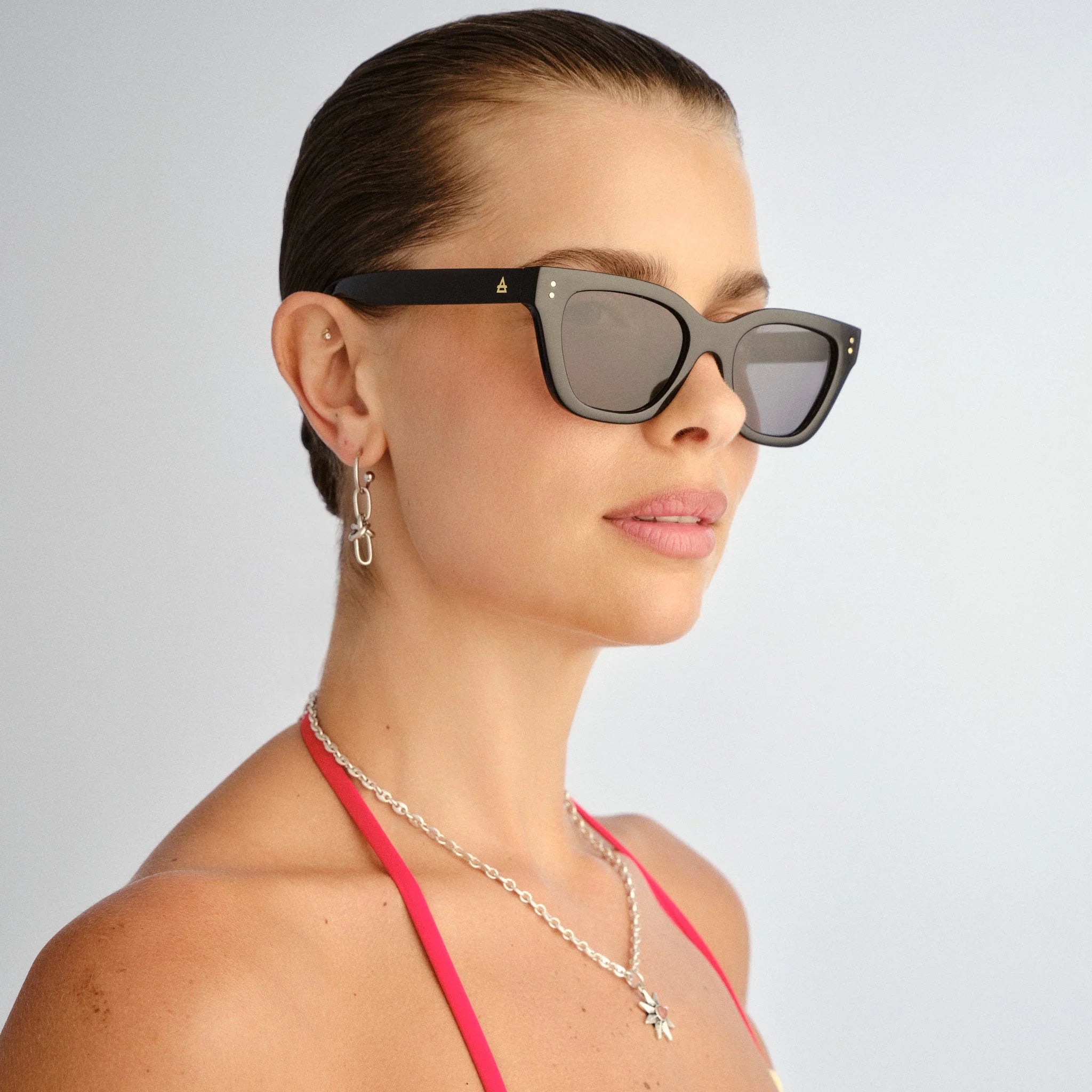 Aire Nightglow Sunglasses (Black)