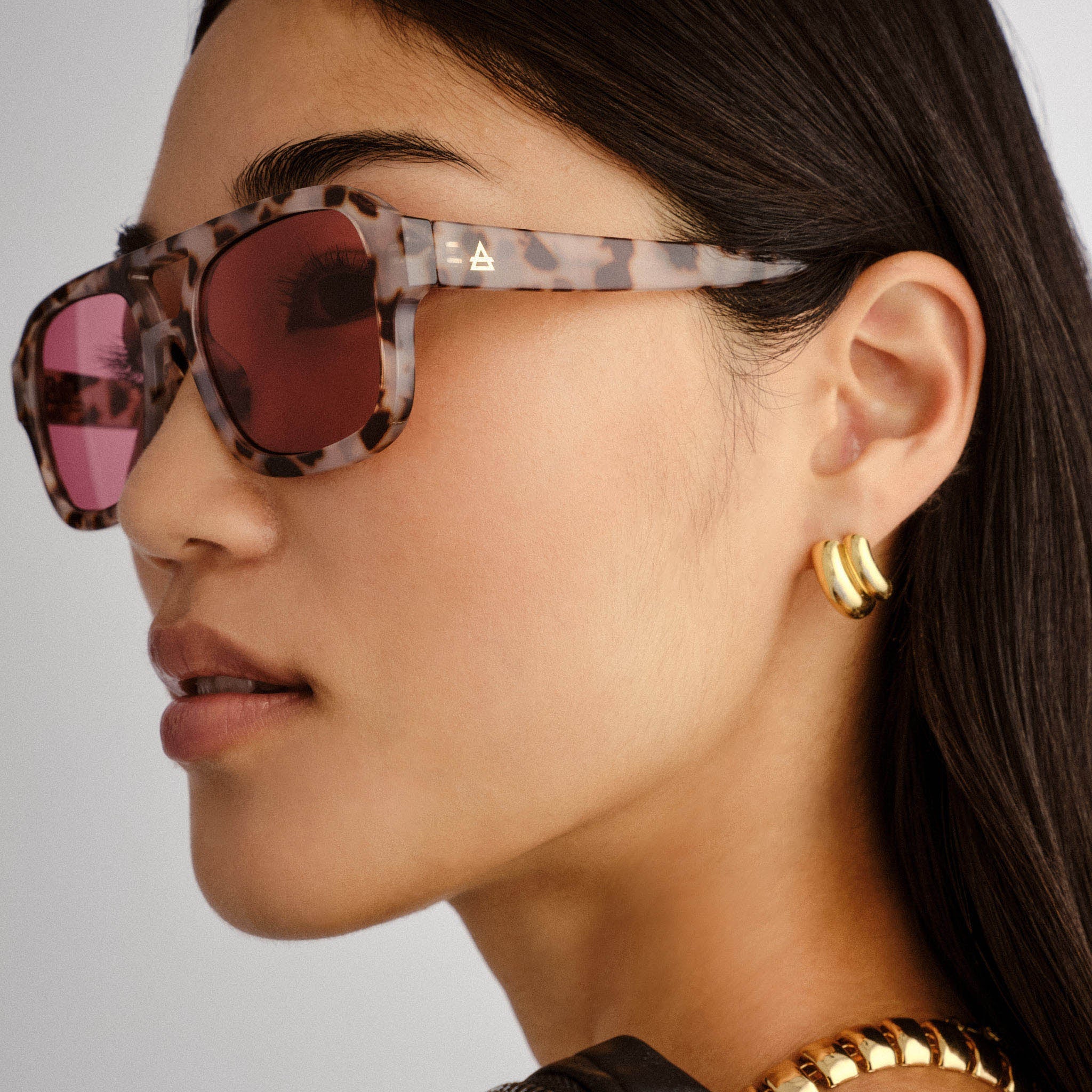 Aire Aquarius Sunglasses (Cookie Tort/ Mulberry Tint)