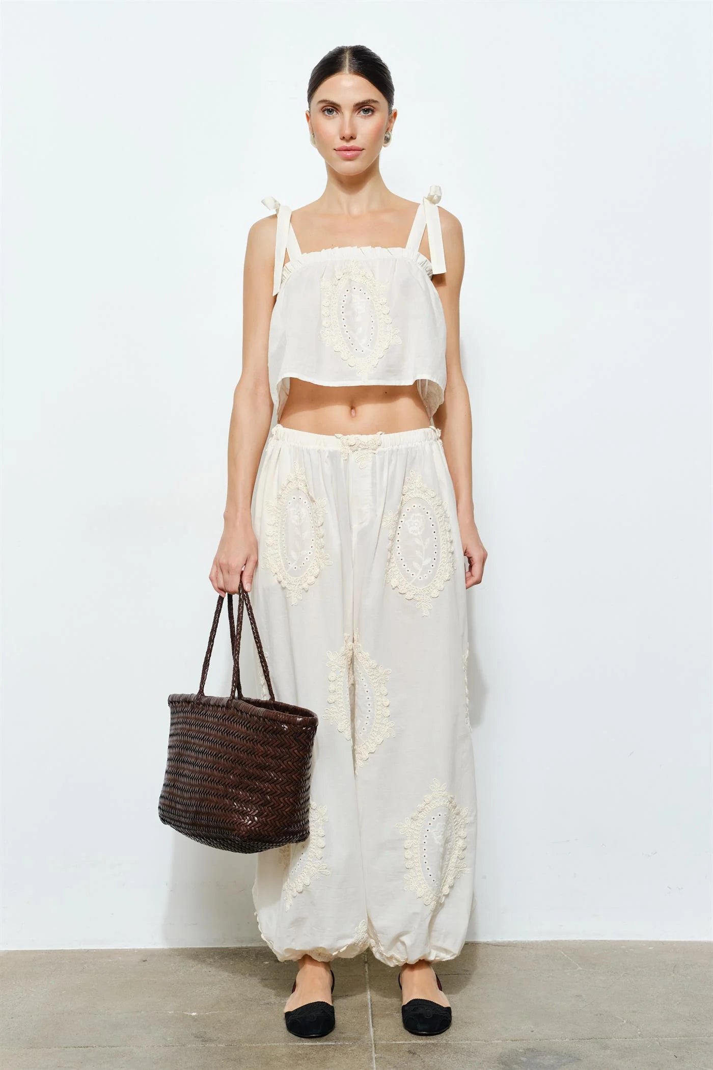 Owen Cotton Eyelet Embroidered Balloon Jogger Pants (Natural)