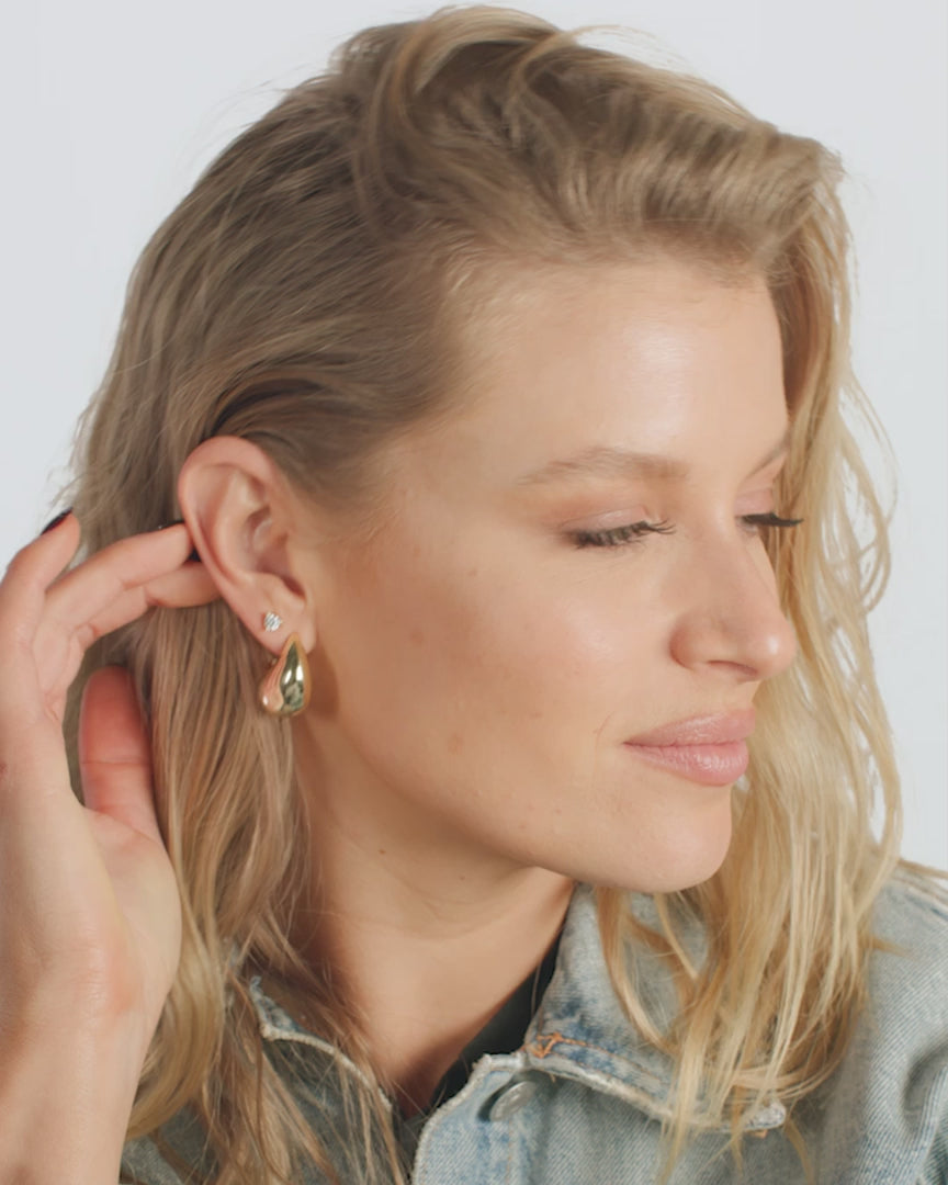 Melinda Maria She's So Smooth Teardrop Hoops