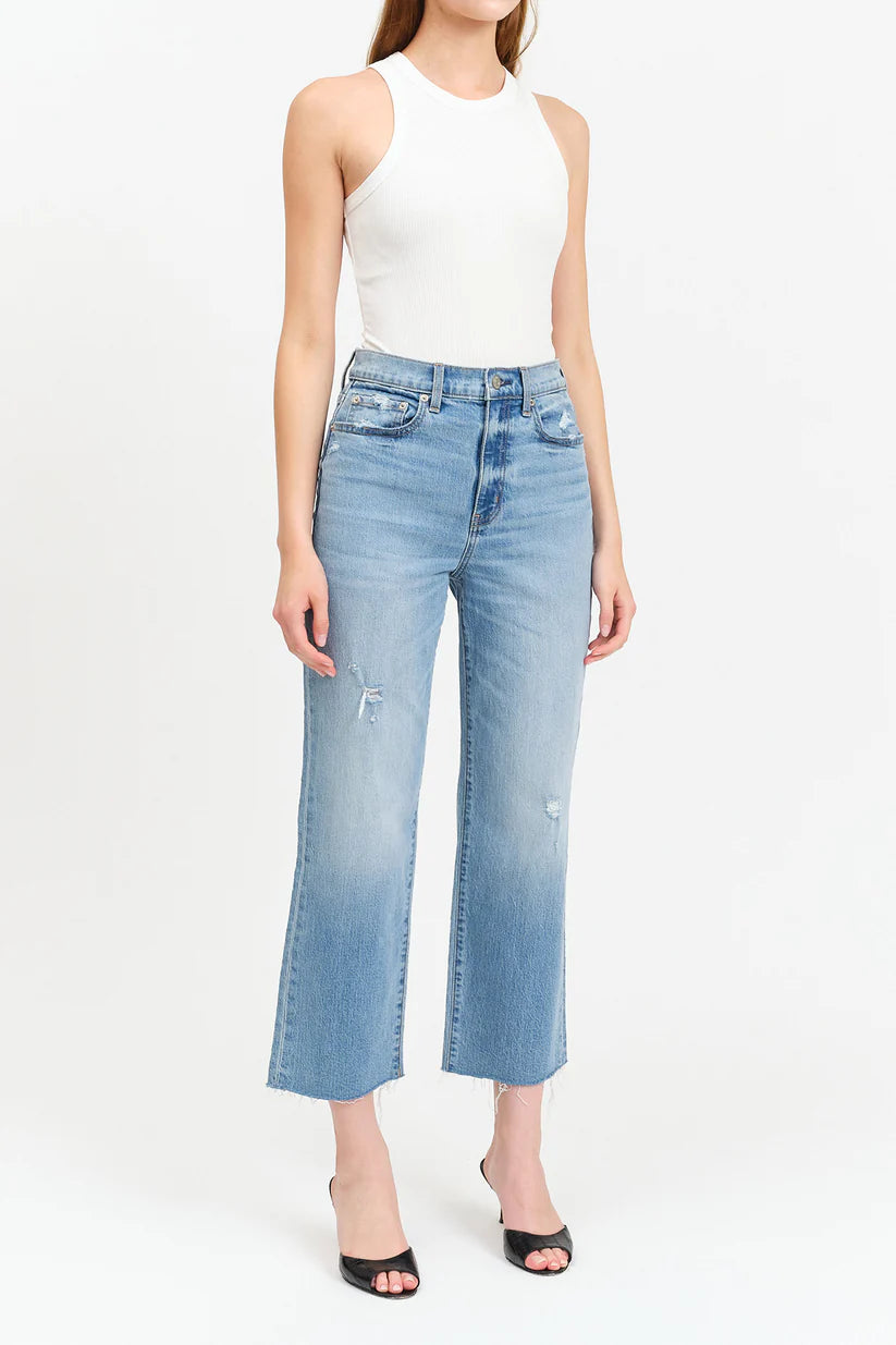 Daze Denim Sundaze High Rise Straight Crop in Marina Vintage