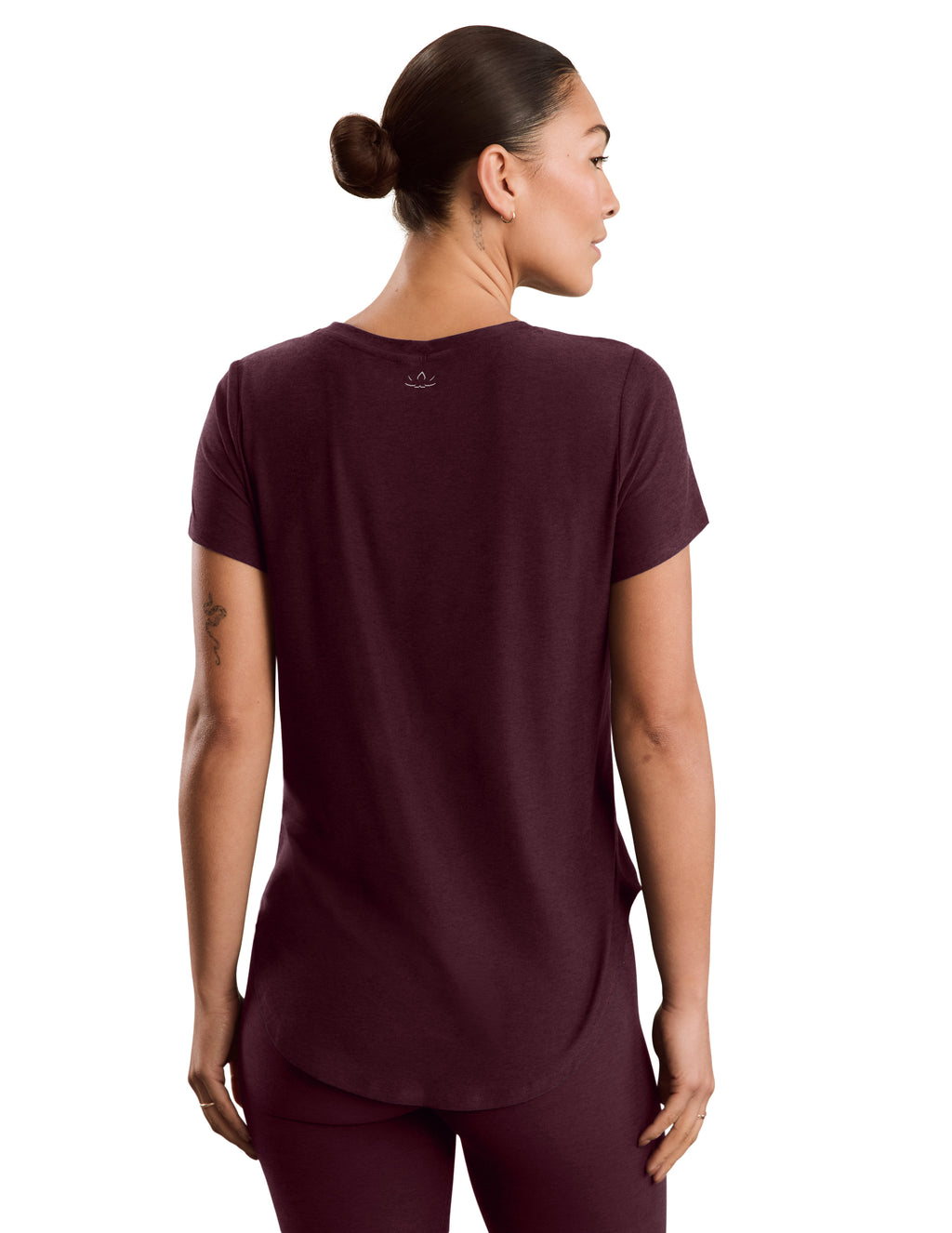 Beyond Yoga Featherweight On The Down Low Tee (Cabernet Heather)