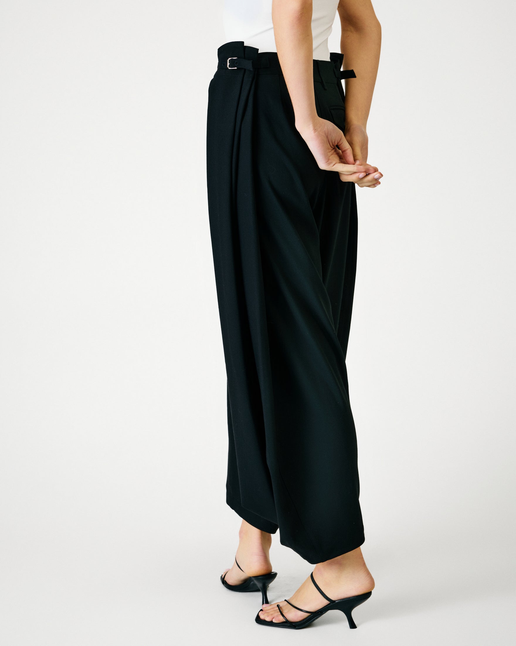 Line & Dot Cosette Pants Secondary image